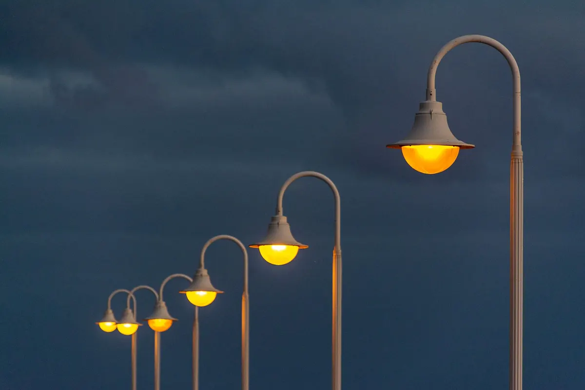What Makes a Piazza Feel Safe? An Explainer on Lighting, Sightlines and Edges